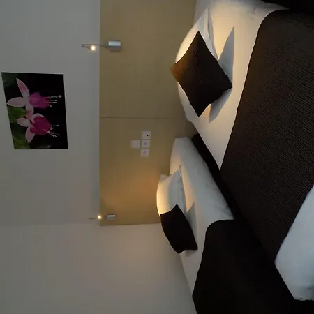 Paris Mairie De Saint-ouen 3*