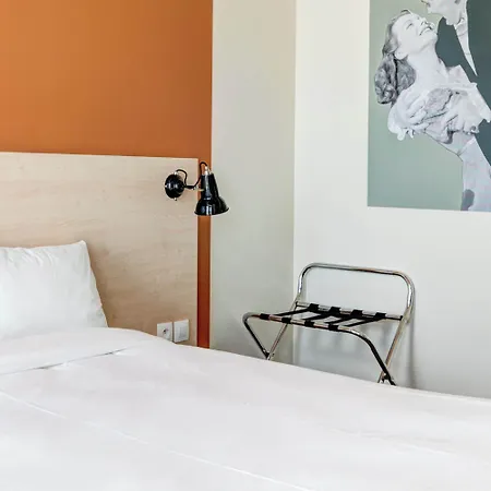 Paris Mairie De Saint-ouen 3* Saint-Ouen (Seine-Saint-Denis)